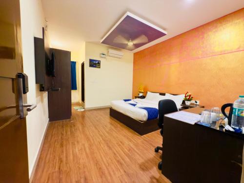 Agara Hotel | Hotel New Blue Rocks Sarjapur