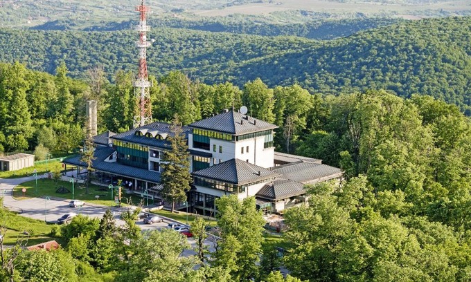 Petrovaradin Hotel | Hotel Norcev