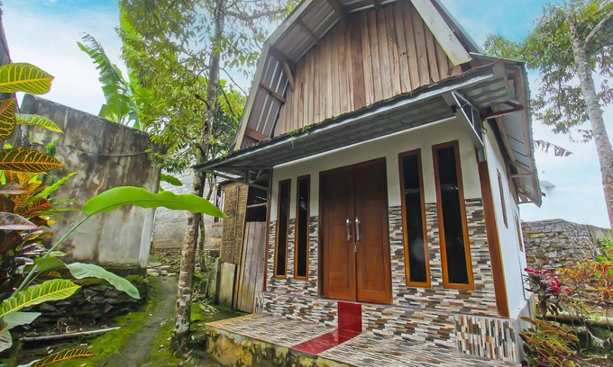 Kecamatan Janapria Hotel | Hotel O Awenk Homestay Near SD Gunung Wakul