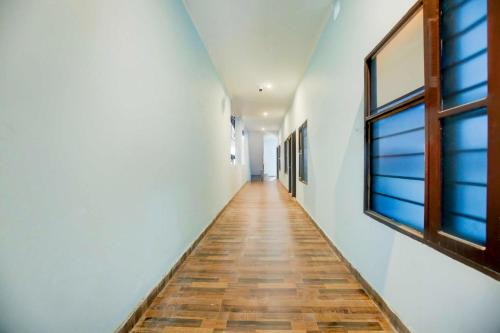 Kishangarh Hotel | Hotel O Nayagaon Vikas Nagar