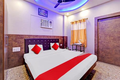 Patna Hotel | Hotel O Saharsh Hotel