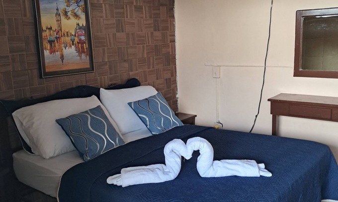 David Hotel | Hotel Pensión Galicia: your best option in David, the best value for money.