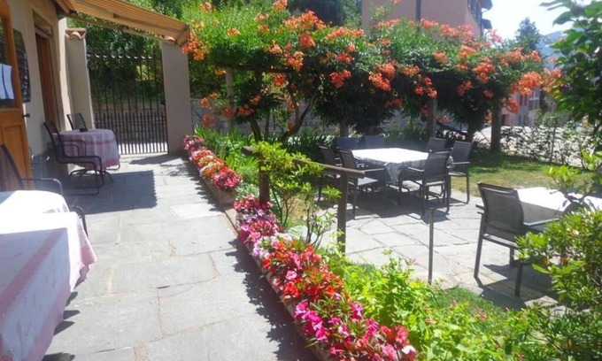 Purasca House | Hotel pensione serena