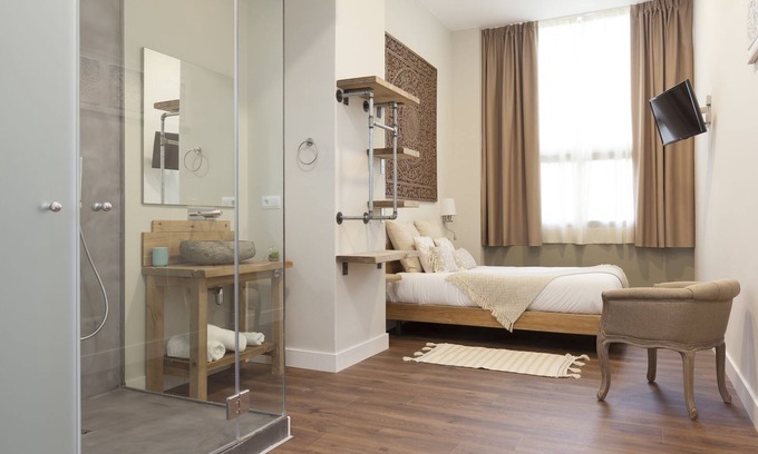 El Port Hotel | Hotel Radha