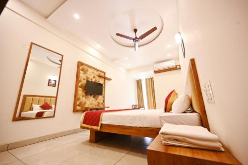 Beltangadi Hotel | Hotel Rays Inn Boarding and Lodging