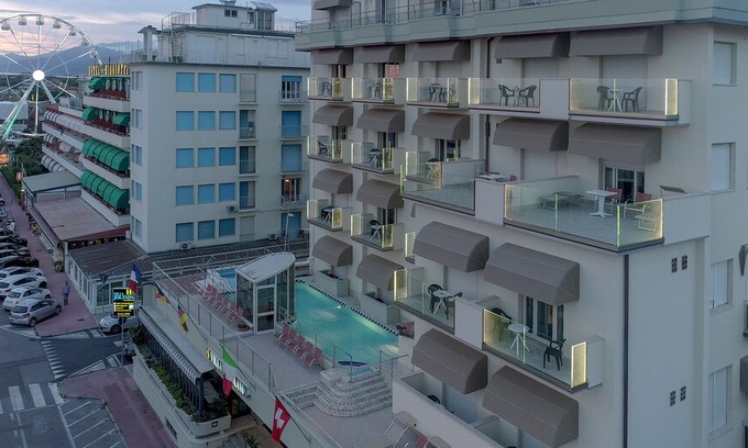 Lido di Camaiore Hotel | Hotel Residence Villa Jolanda