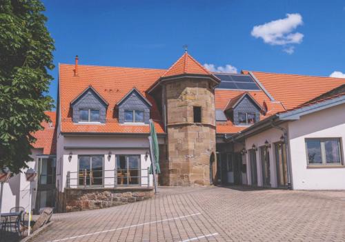 Hilsbach Hotel | Hotel Restaurant Zehntscheune