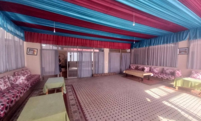 Arset El Bilk Apartment | Hotel Riad H n°117 Romantic Cozy Bedroom with a Sofa Bed