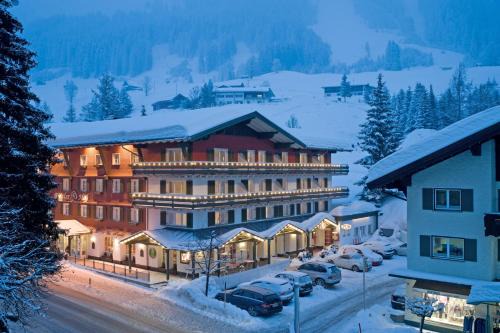 Riezlern Hotel | Hotel Riezler Hof