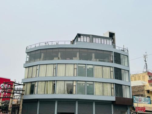 Air Force Area Hotel | Hotel Runway Inn