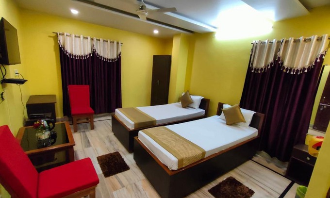 Rajgir Bed & Breakfast | HOTEL SAKET PALACE