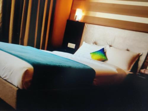 Bahadrabad Hotel | Hotel Shiv