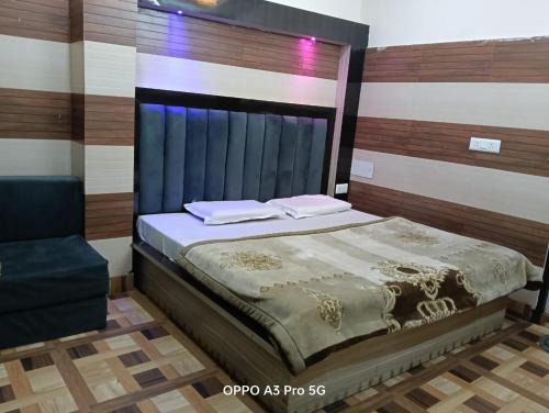 Katra House | HOTEL sHIV STAY