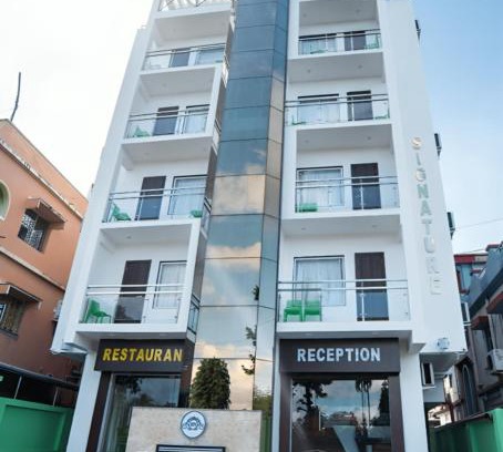 New Digha Hotel | Hotel Signature Inn Digha হোটেল সিগনেচার ইন দিঘা Near Sea Beach and Lake View Room - All-Room-Attached-Balcony-and-fully-air-conditioned-hotel with- lift-wifi-Restaurant-parking-facility- Best Hotel in Digha