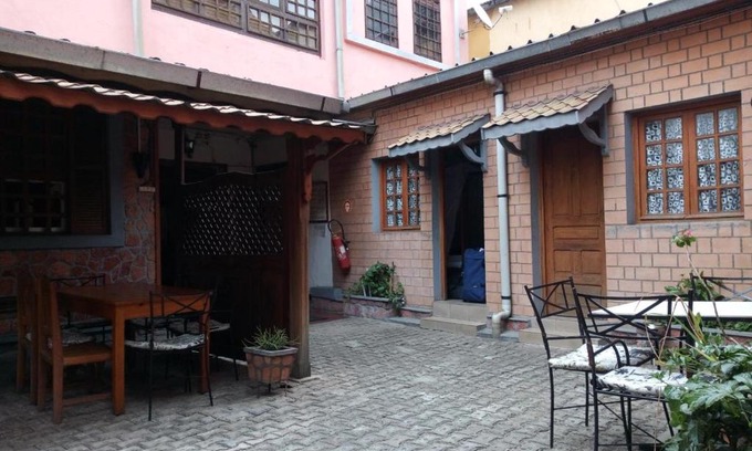 Antananarivo Avaradrano Hostel | Hotel St-Antoine