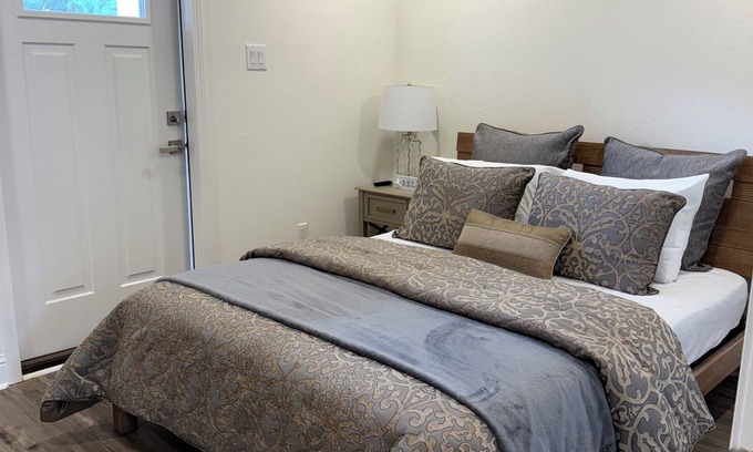 Gulfport House | Hotel Style House in Gulfport