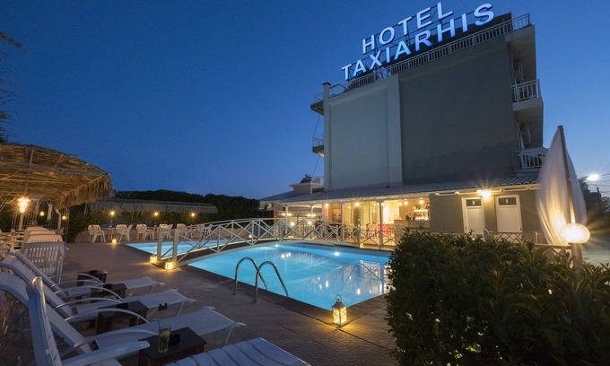 Pineios Hotel | Hotel Taxiarhis