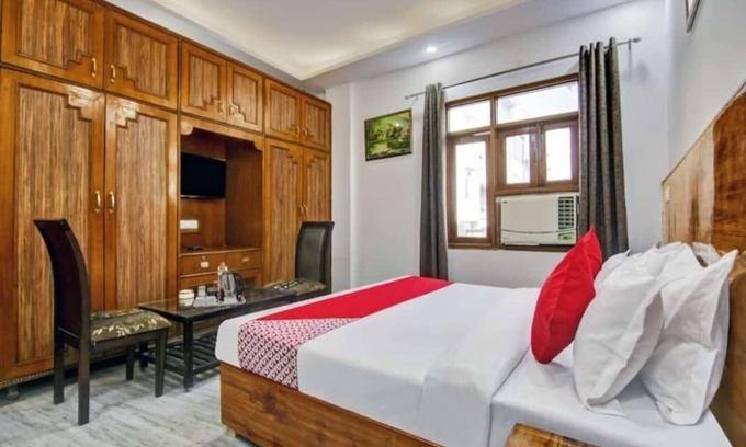 South West Hotel | Hotel The Grand