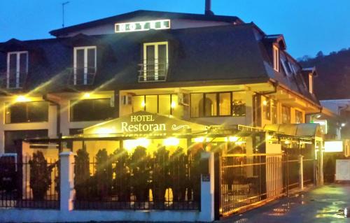 Rakovica Hotel | Hotel Topcider