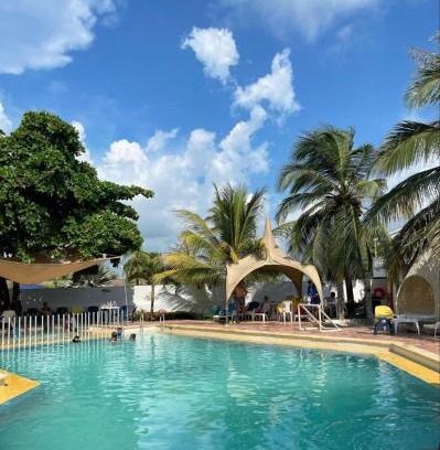 Tierra Bomba Island Hotel | Hotel Tropical Inn