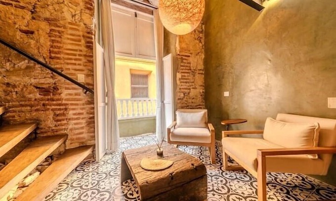 Manga Hotel | Hotel Villa Alta Guest House