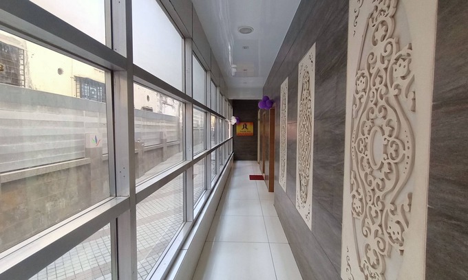 Thane West Hotel | Hotel Vinyasa