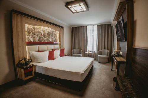 Lozenets Hotel | Hotel ZOO Sofia - Secured Paid Parking