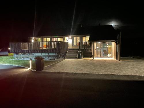 Naeroy Hotel | Hotell Skolestua