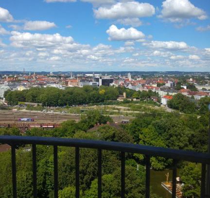 Antonsviertel Apartment | Hotelturm Augsburg