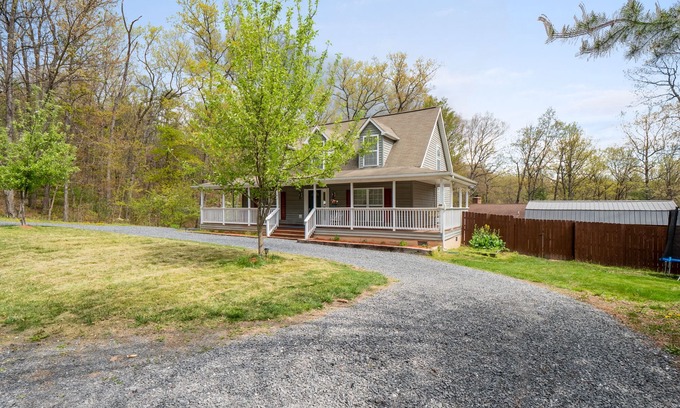 Mount Jackson House | Hottub 🌴, Baby friendly👶, fire-pit 🔥, Views 🌁