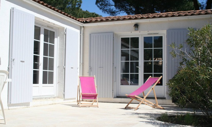 Domino House | House 10 pers - open all year - quiet - Chaucre beach on foot!