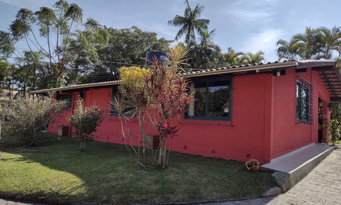 Porto Belo House | House 100 meters from the beach.