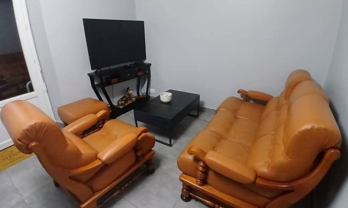 Puiseaux House | House 180 m2 and garden 600 m2 14 Sleeps maximum