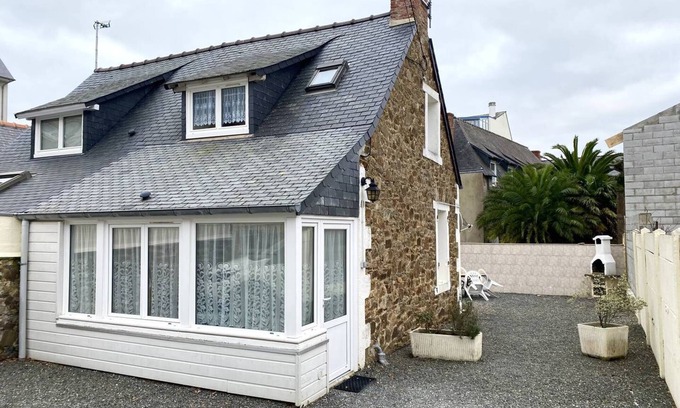 Perros-Guirec House | House 3 people 150m from the city center and shops in PERROS-GUIREC