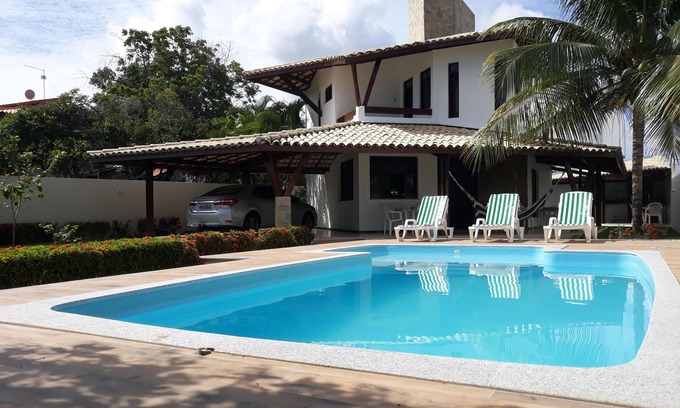 Centro House | HOUSE 4 SUITES, DEPENDENCE, POOL, BALCONIES, GARAGE AND BARBECUE