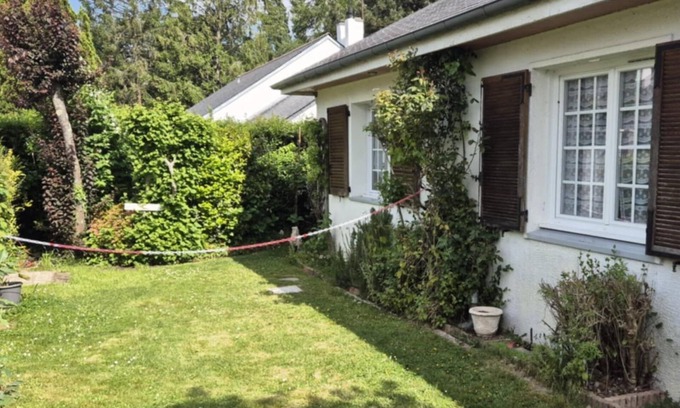 Orvault House | House 42 m² equipped, pets welcome, 48 €/night, max stay 14 nights.