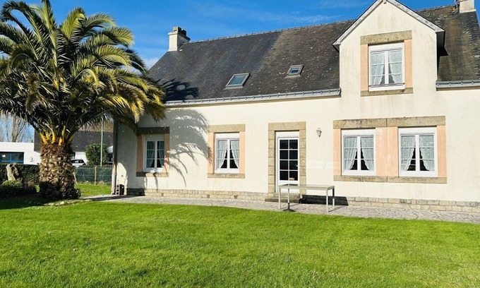 Guidel House | House 8 people located in longère near the village of Guidel