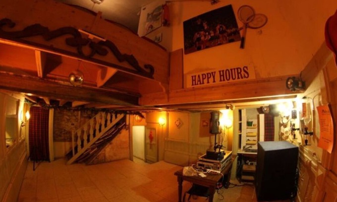 Fumane House | House at 800 meters of altitude with more than 15 beds and table places for 30