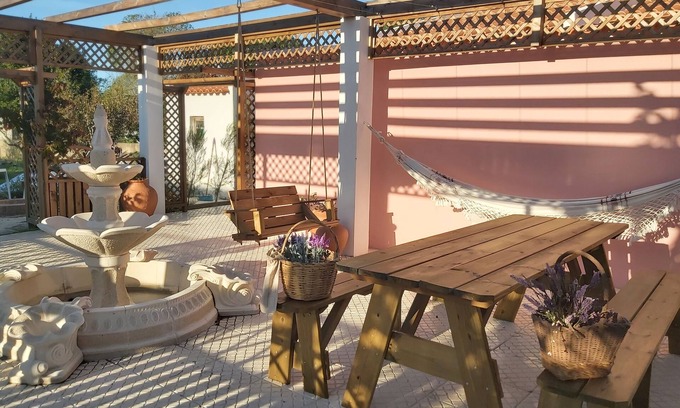 Magoito House | House, beautiful garden & playground near the beach