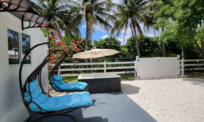 Homestead House | House Bungalow Miami Ranch, Ranch marina, Key Largo Jacuzzi