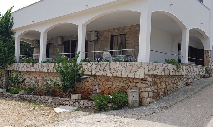 Pokrivenik House | House Fani (23741-K1) - Zastrazisce - island Hvar