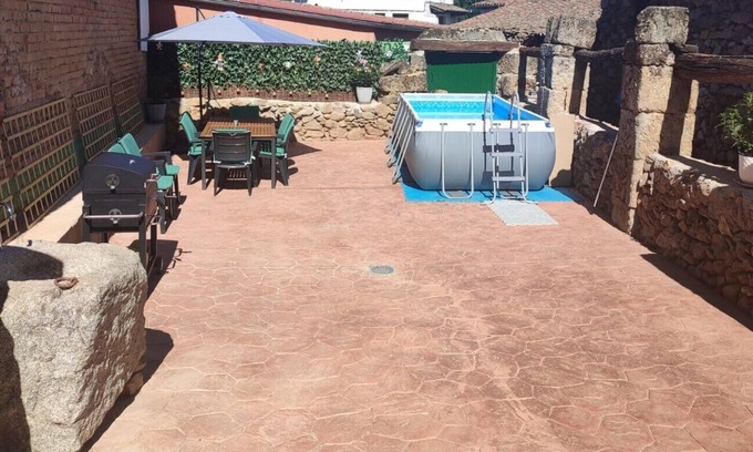 San Bartolome de Bejar House | House in depopulated Spain. Disconnect. Hiking, biking, skiing.