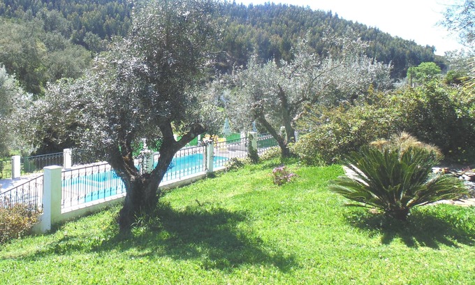 Reliquias House | House in Relíquias, Alentejo with pool and views over the hills