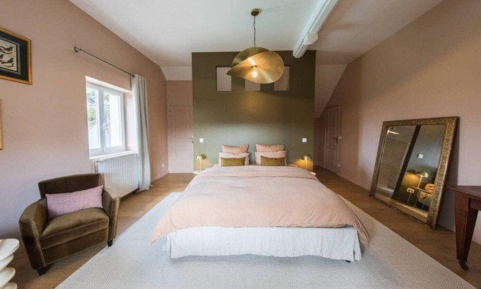 Cravant-les-Coteaux House | House in the heart of the vineyards - Swimming pool & Sauna