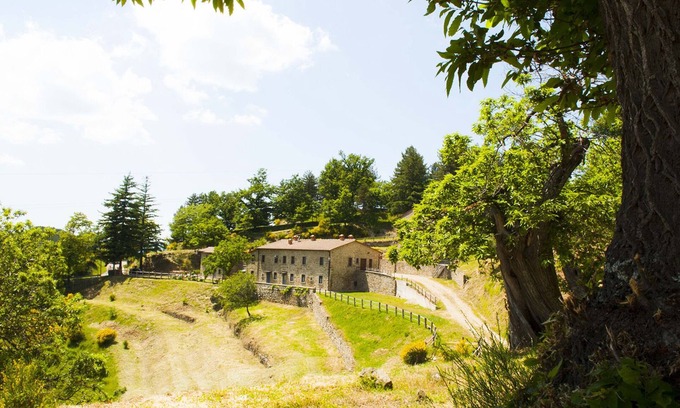 Pratovecchio House | HOUSE IN THE GREEN JUNIPER IN THE CASENTINO FORESTS PARK