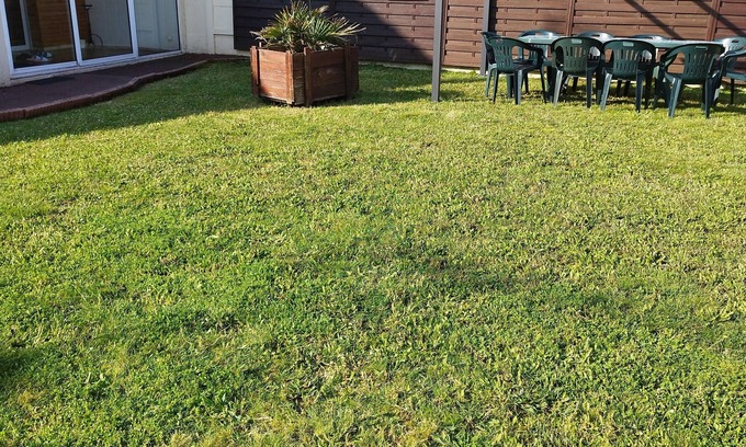 La Turballe House | House LA TURBALLE 10 persons beach 5 mn walk and 8 mn from center and port