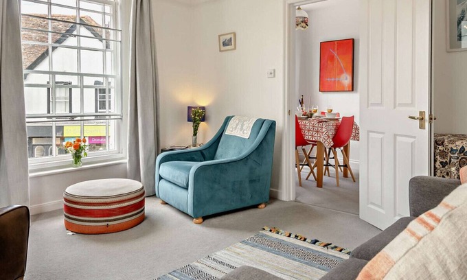 Framlingham Apartment | House on the Hill - Two Bedroom Apartment, Sleeps 4