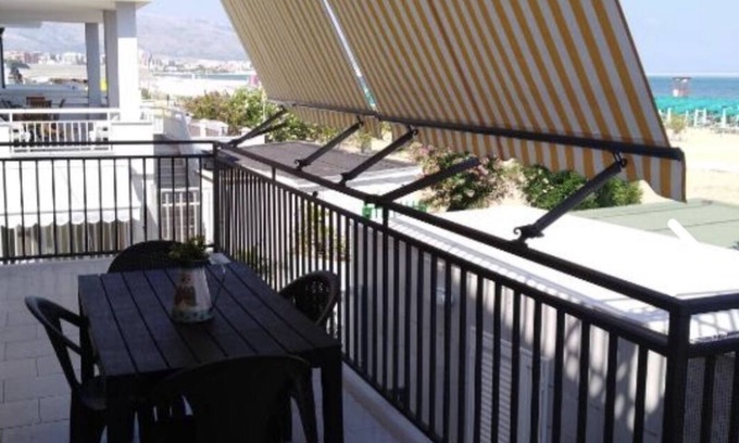 Siponto House | House on the sea in Siponto