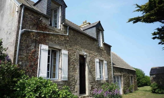 Plouguerneau House | House, separate garden, very close to beach, Plouguerneau