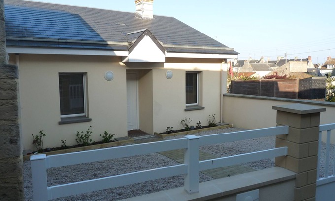 Grandcamp-Maisy House | HOUSE Single storey Grandcamp-Maisy 150m from the beach